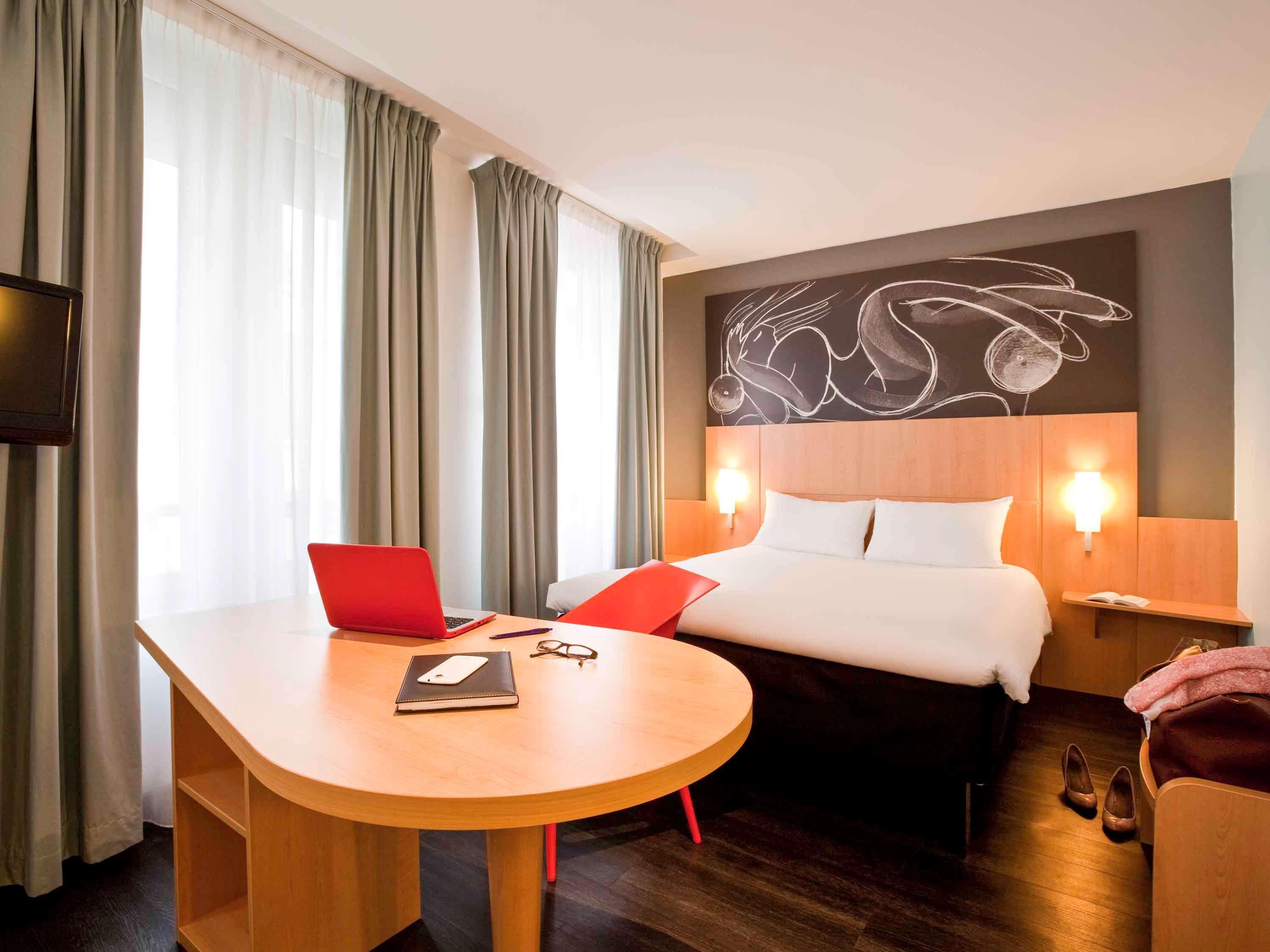 ไอบิส ปารีส การ์ เดอ เลสต์ 10 Hotel ภายนอก รูปภาพ